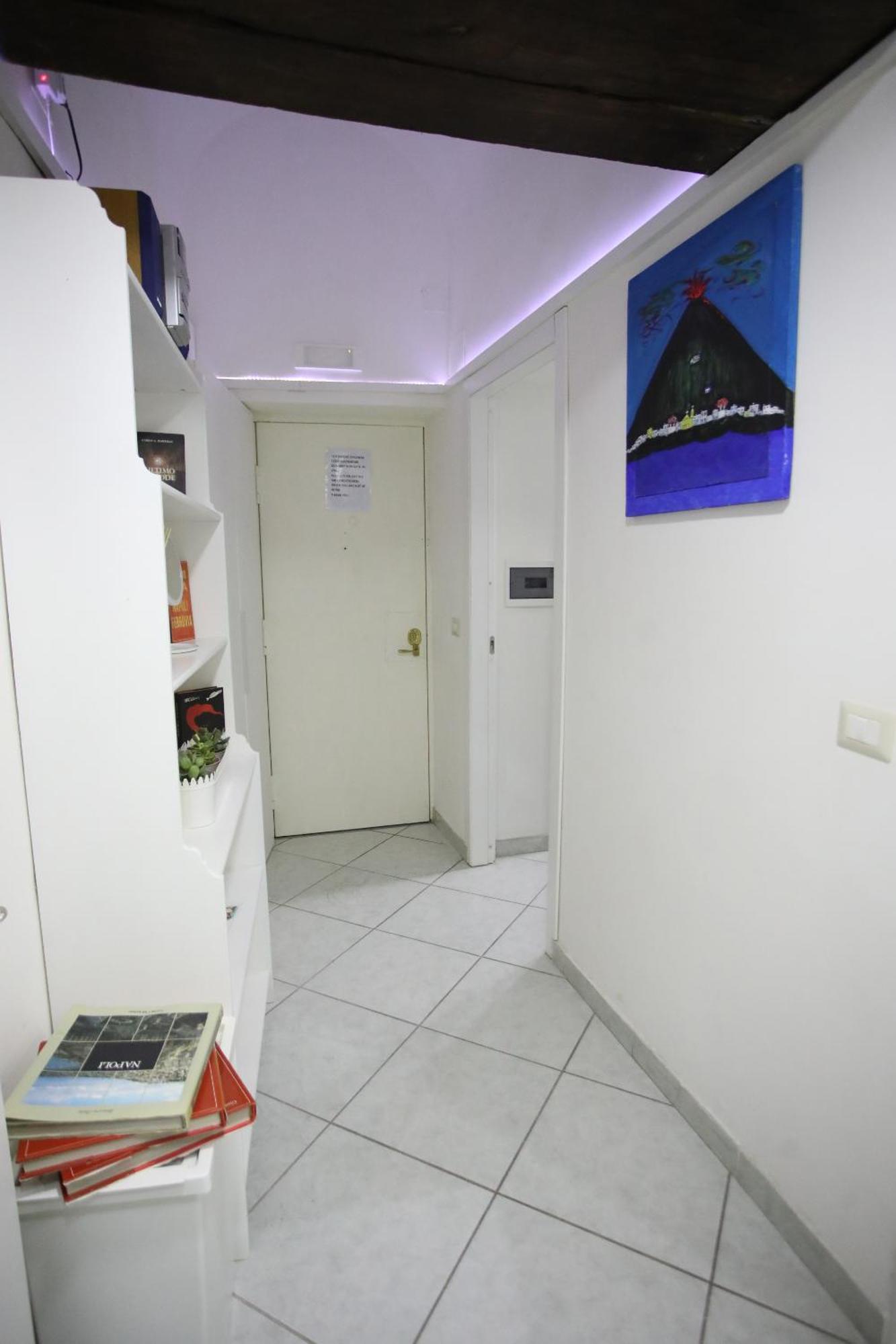Apartamento La Casa Sulla Nuvola Duomo Centro Storico Di Napoli Exterior foto