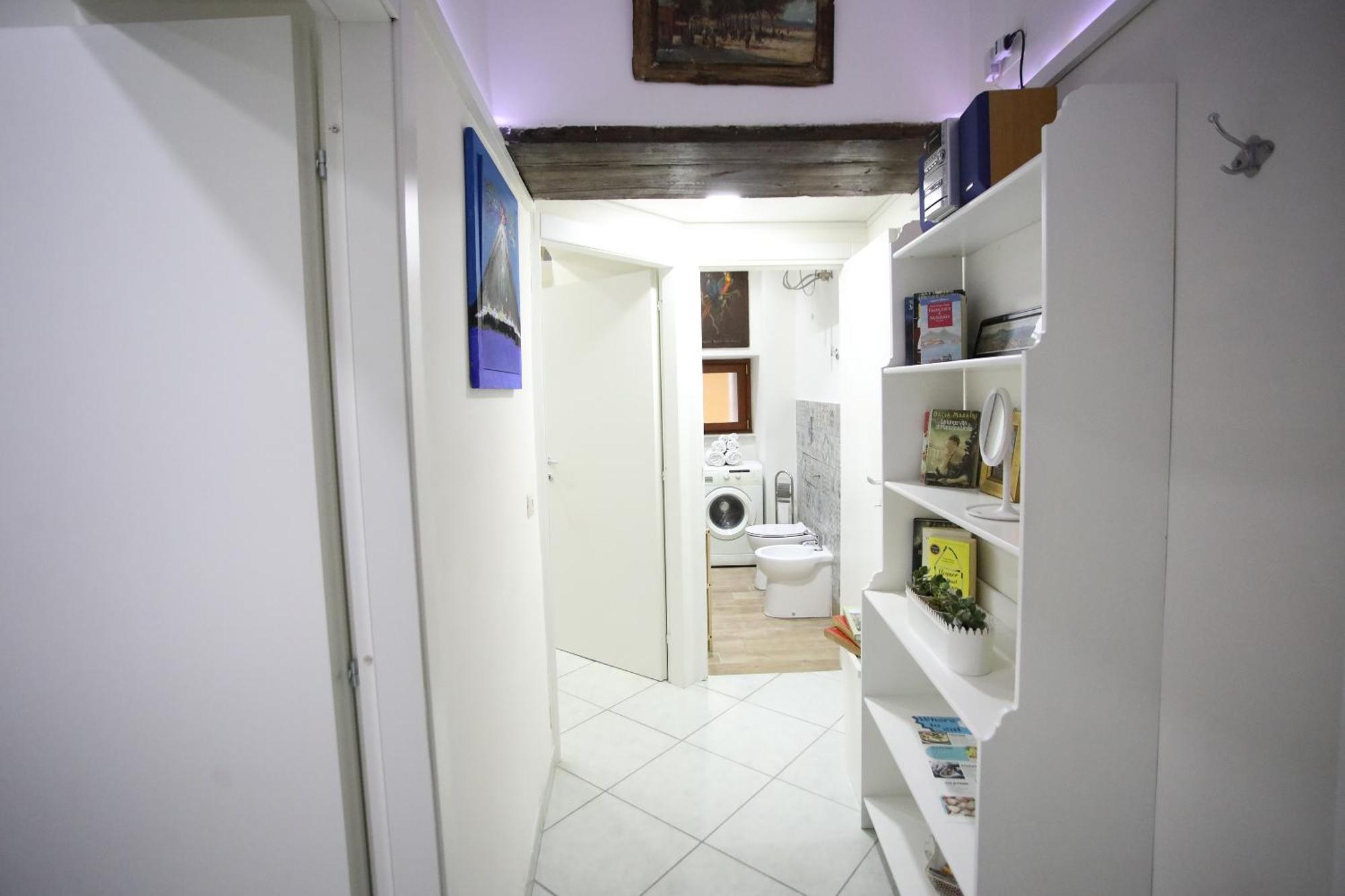 Apartamento La Casa Sulla Nuvola Duomo Centro Storico Di Napoli Exterior foto